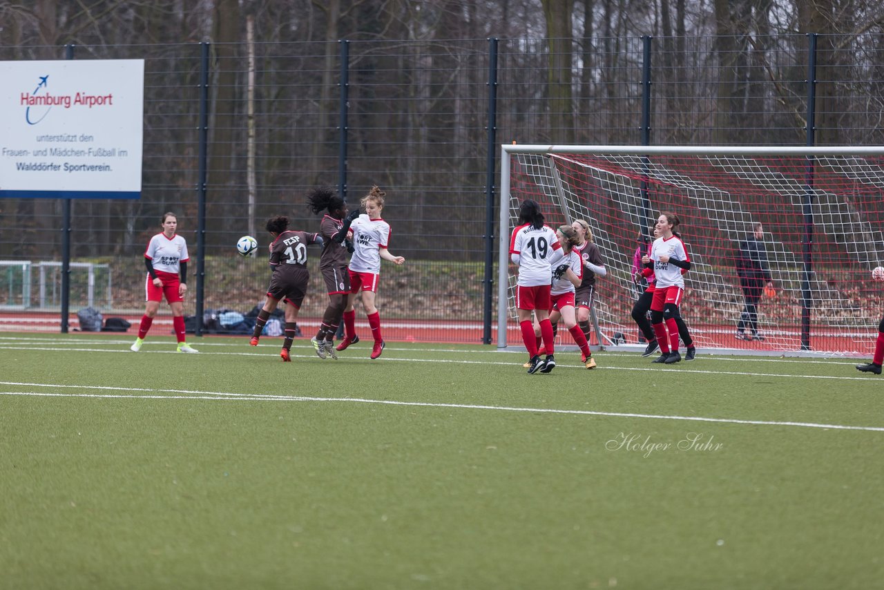 Bild 428 - B-Juniorinnen Walddoerfer - St.Pauli : Ergebnis: 4:1